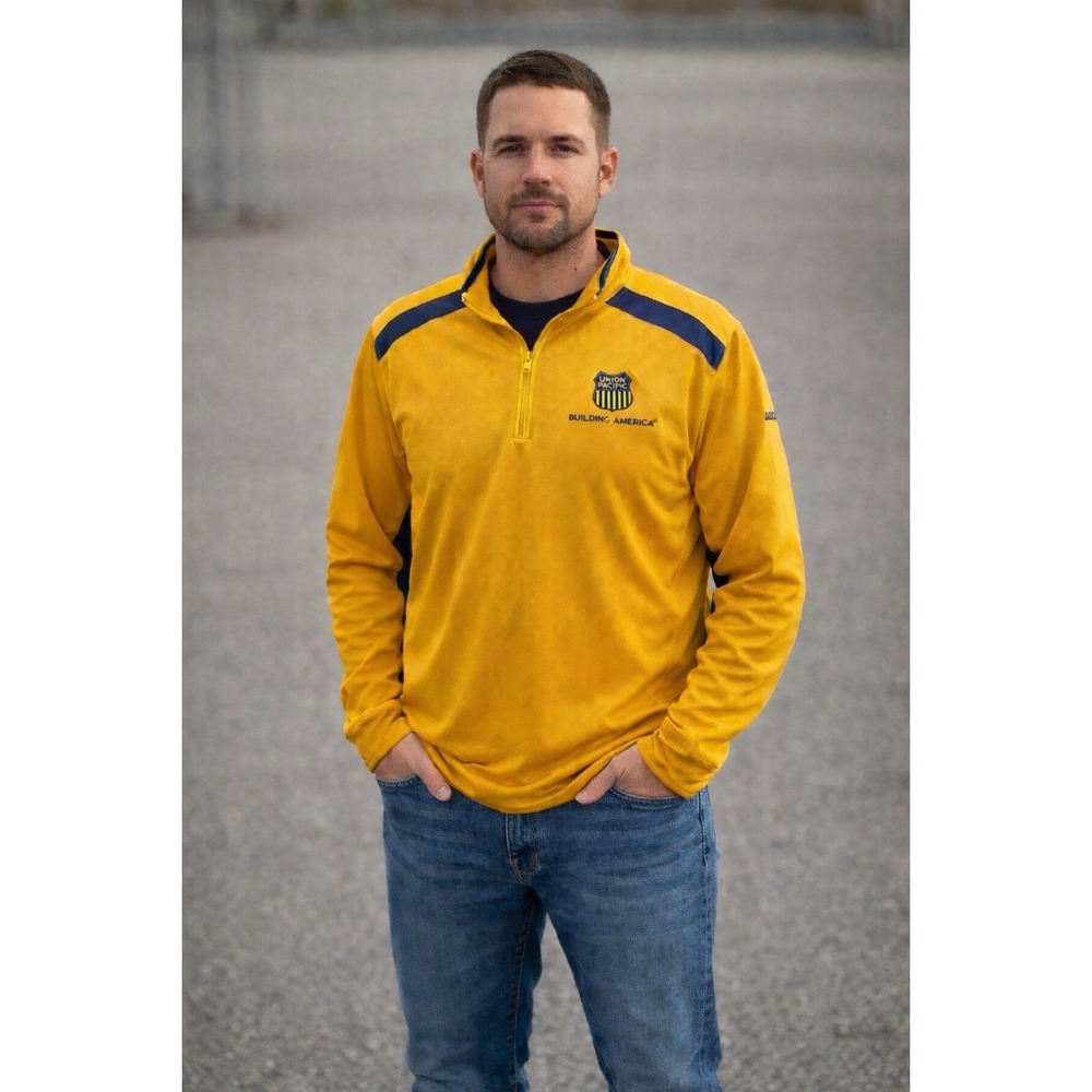 Union Pacific 1/4 Zip Pullover Jacket W/patch   Yellow Pockets XL RAILROAD Train